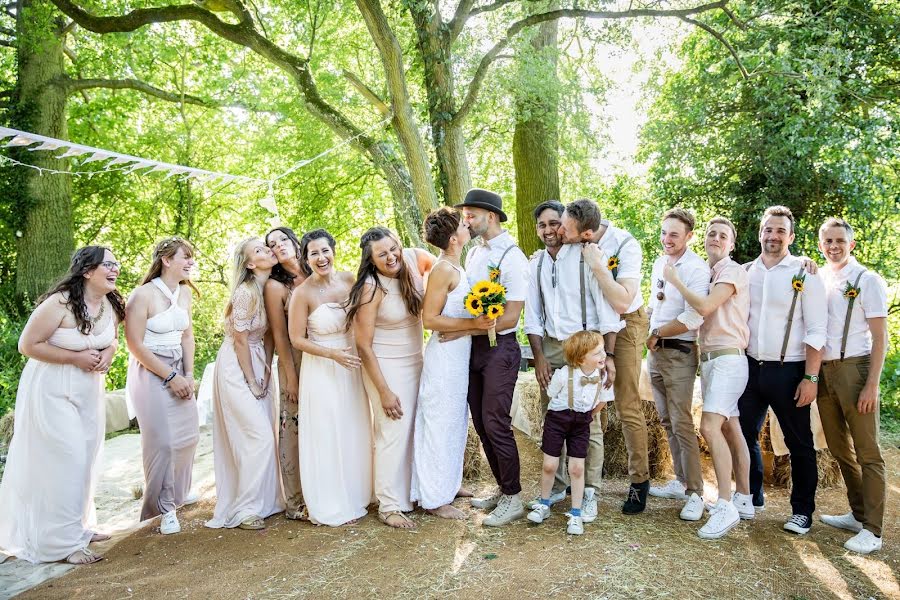 Fotógrafo de casamento Nicola Dawson (nicoladawsonph). Foto de 2 de julho 2019