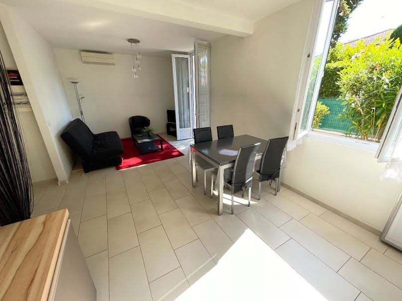 Location meublée appartement 3 pièces 52 m² à Antibes (06600), 1 100 €
