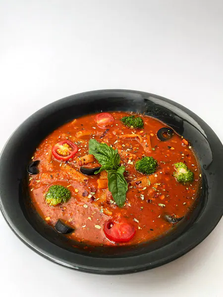 Arrabiata Pasta & Garlic Bread