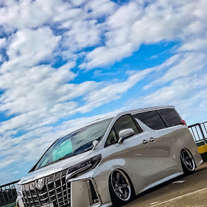 アルファード