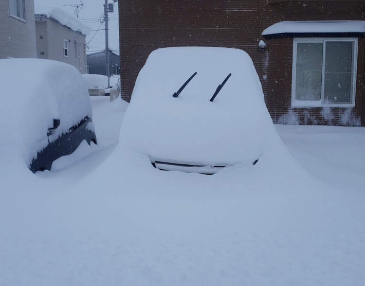 ヴォクシーの雪・夏仕様・キャンプ・行きたい・大雪に関するカスタム事例の投稿画像1枚目