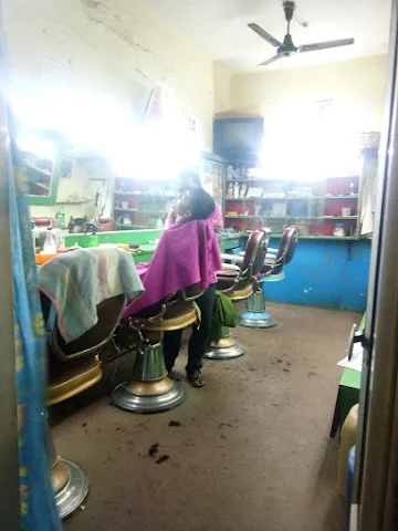 Ravinder Hair Saloon photo 