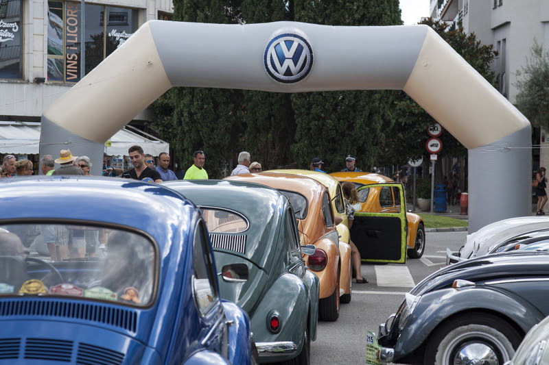 23ª Concentración Clásicos VW Aircooled Tossa de Mar 2016 - 16, 17 y 18 septiembre (AVWC) 2uP_Qw3kYE_zkPj3RQwbDr6NZjbw3pHjQTTeZ2cSiVDluzis4kucfXI9NJNsv0fWLRagbk7yXbDylrUlCjLLxRkJdrQPCXxD4rL8JbvmYq9-Ox0OKMKCq-XKL1ENgN7z47ocBn7nbP_lGUOLVomgb_d1Gqmp27UOUrlXm25MhepWcZzEcyL89Q5HkcwZfnEv7njDy2QBRSFj14IG4Yans_OuQD6Jnjtgvt2cNkTJBy-IAAcqvtojNqkQwD-YS9_e3vmdEy32e_NGr183vFzSx0bEKta4Pyymcstaq7dLavaW8RQUQsH0mi8NIn5g3zVU1h0A4KPjAIVn4wLssVfDKQikQ3NNmc8PBi1p_lJoQ3X9p6d0js-fn_0as0R7iBvWOdBCwLxhF61v5UrRXL9bD0X7wTwXX21GCFHeIYyBp5uh5k050LS0qr20swuMmme-Vg0vaVTm-1xM0x7MTg6NaHugyGzwYqCVo5FFtYvp7j_ks7-I4h9lmxtW1iEUqkwcFVhDy08rnht9__y0iMTf5NrmSdP3XaB0q9KzFGcWzORQFGR08RxmDTgtTOAhHmaU2XLbzsGl4XNBMm-ZZ9mC2gqiifG--fCRniXE9LzgLVctczzBsQ=w800-h533-no