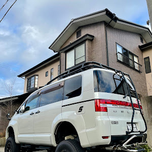 デリカD:5 CV5W