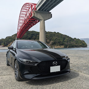 MAZDA3