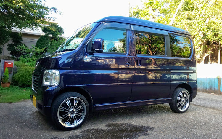 バモスホビオの洗車・暑いけどに関するカスタム事例の投稿画像1枚目