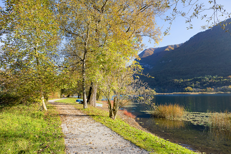 Autunno al parco del lago di Piano di Blondy