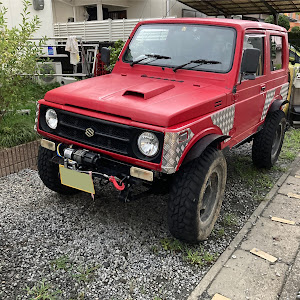 ジムニー JA11V