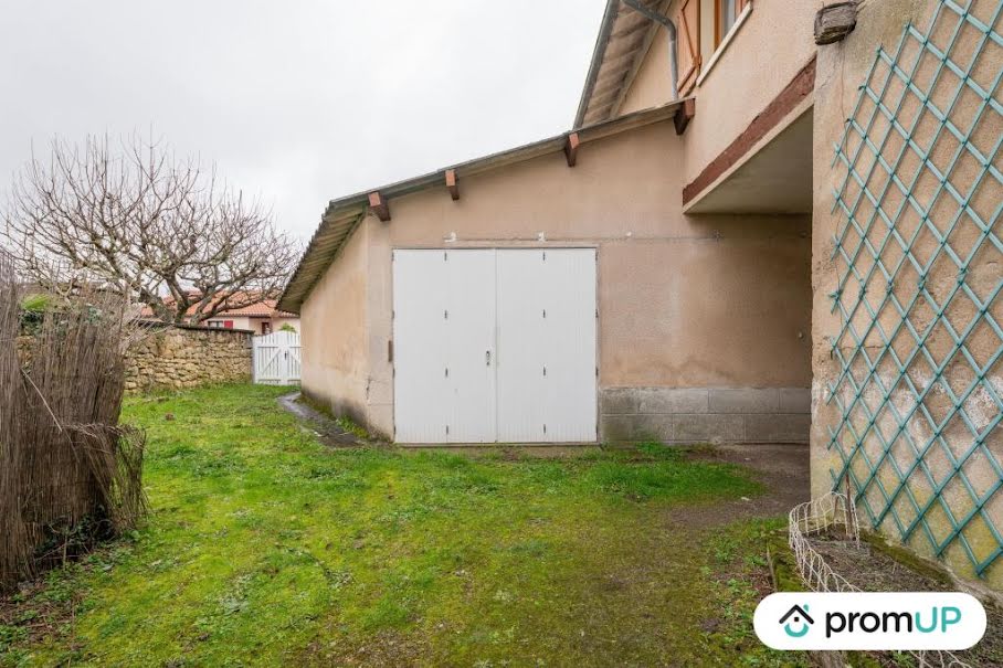 Vente maison 4 pièces 95 m² à Saint-Junien (87200), 73 000 €