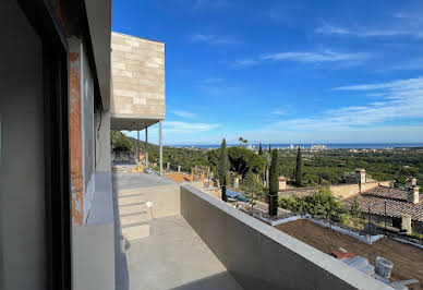 House with pool and terrace 5