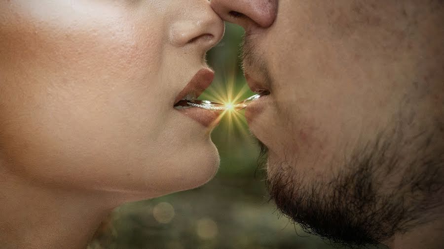 Photographe de mariage Τανζού Oυγιούρ (portrait). Photo du 6 août 2021