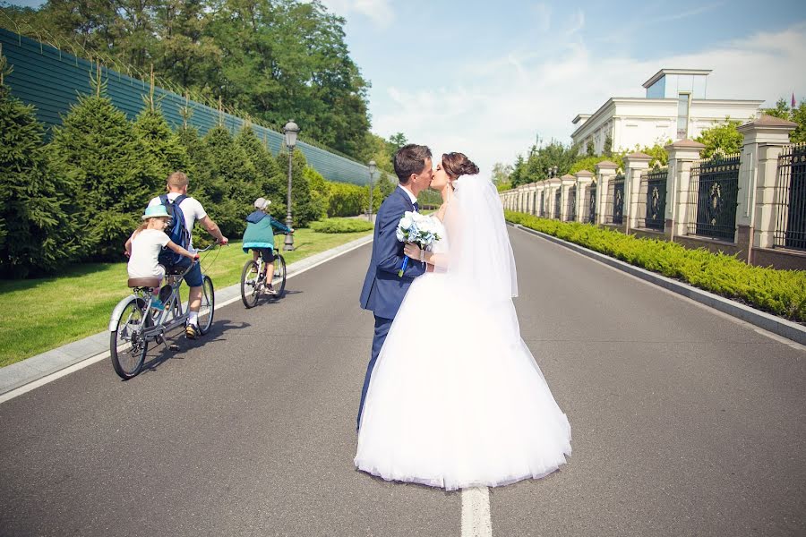 Fotógrafo de bodas Oleg Pilipchuk (olegpylypchuk). Foto del 23 de septiembre 2015