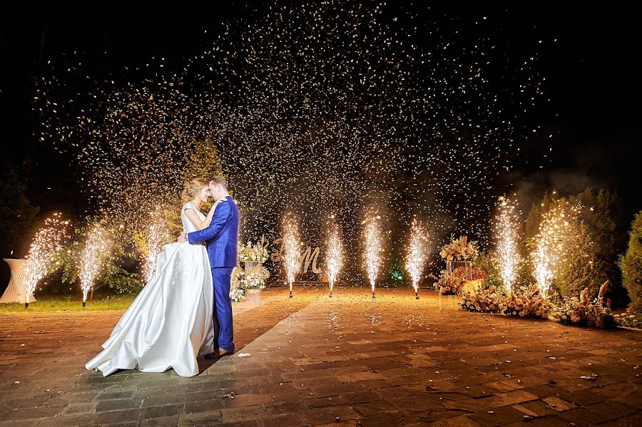 Fotógrafo de casamento Oleg Kostin (studio1). Foto de 22 de janeiro 2019