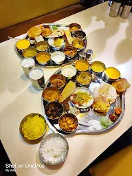 Manbhavan Premium Thali Restaurant photo 8