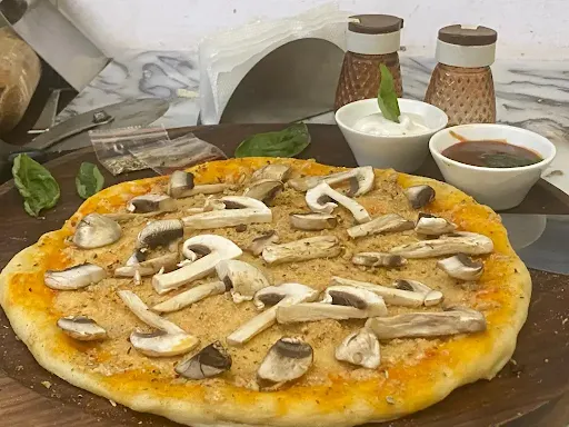 Cheese Mushroom Pizza