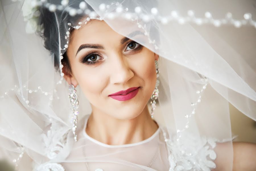 Wedding photographer Irina Mikhnova (irynamikhnova). Photo of 12 July 2017