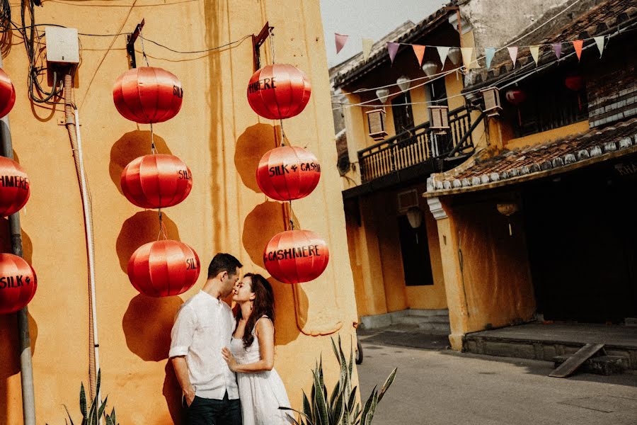 Fotógrafo de casamento Trung Dinh (ruxatphotography). Foto de 22 de abril 2023