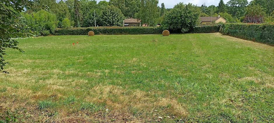 Vente terrain  650 m² à Feytiat (87220), 55 000 €