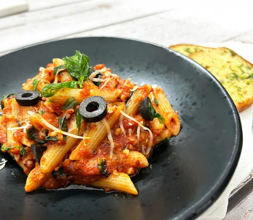 Red Sauce Pasta