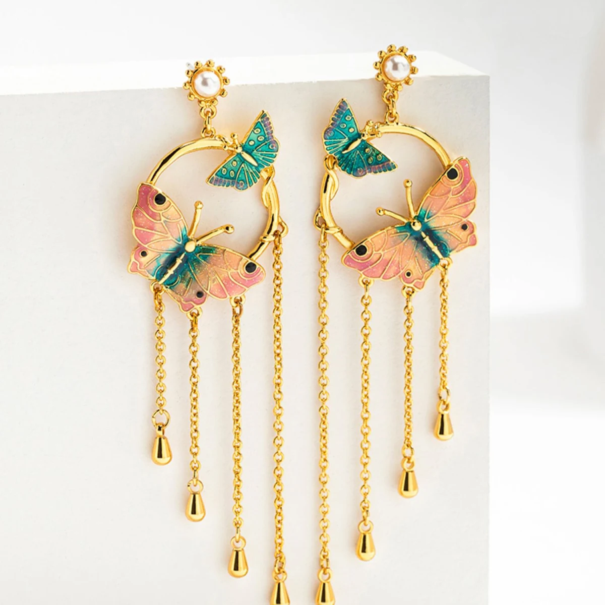images slider number - 3