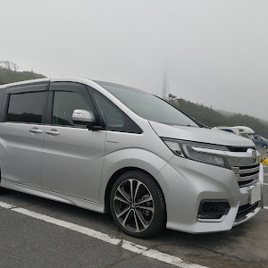 ステップワゴンスパーダ RP5