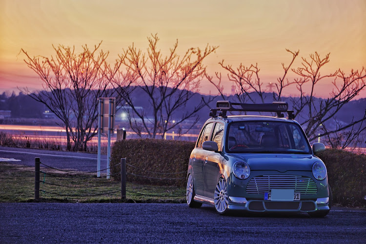 ミラジーノの一眼練習中・夕暮れ撮影に関するカスタム事例の投稿画像1枚目