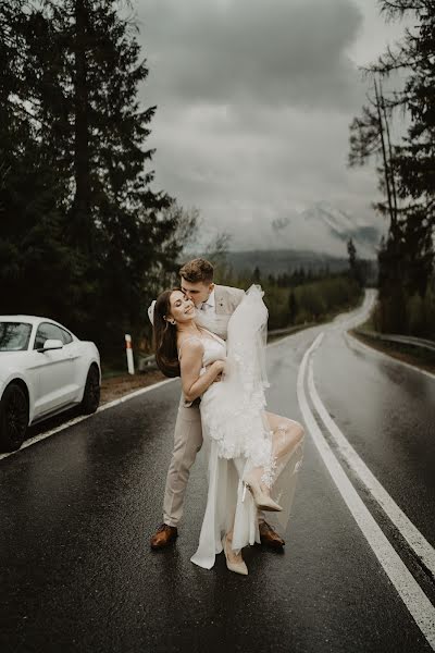 Fotógrafo de casamento Żaneta Bochnak (zanetabochnak). Foto de 23 de maio 2022