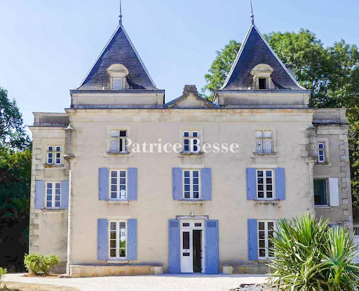 Manor 1