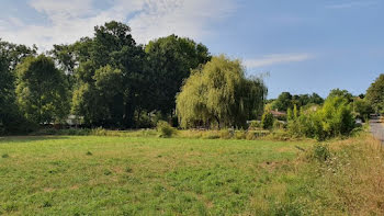 terrain à Saint-Astier (24)