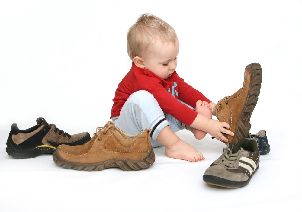 Uitleg Binnenshuis Parana rivier Schoenmakerij Mario | Sleutelservice & nummerplaten | Sint-Truiden | Hoe  kies je goede kinderschoenen?