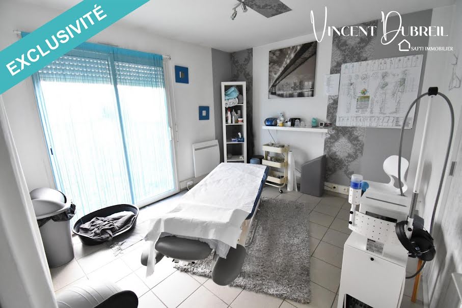 Vente locaux professionnels 6 pièces 93 m² à La Haie-Fouassière (44690), 196 000 €