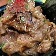 牛角次男坊日本燒肉丼專門店