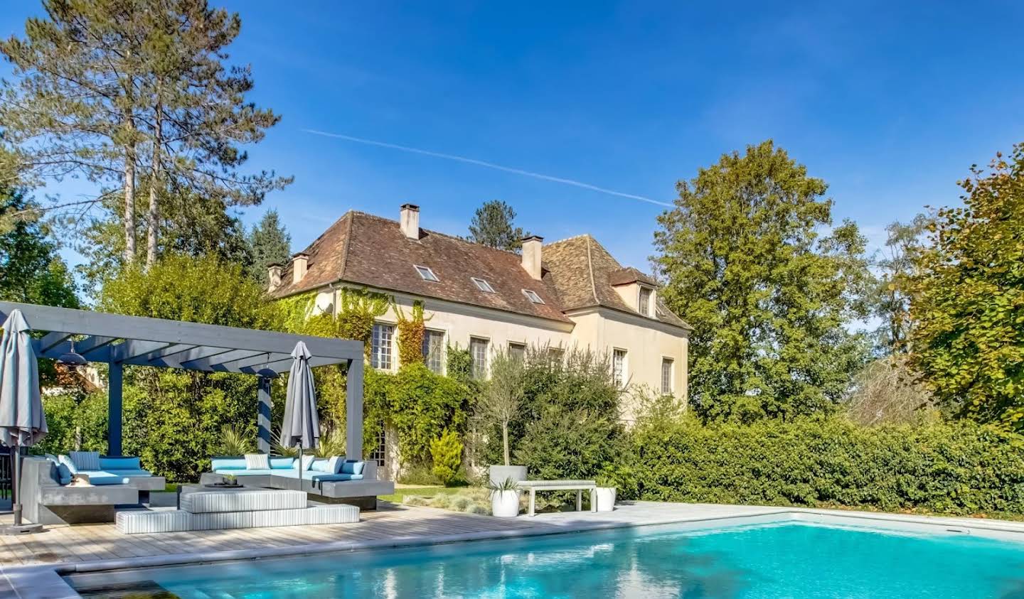 Property with pool Montfort-l'Amaury
