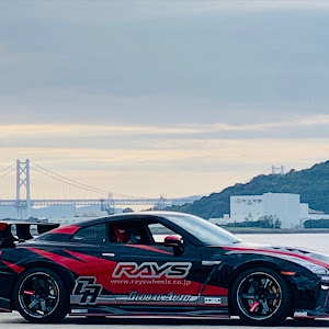 NISSAN GT-R R35