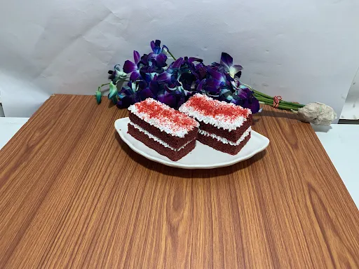 Red Velvet Pastry [1 Piece]