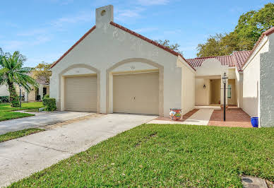 House with pool 5