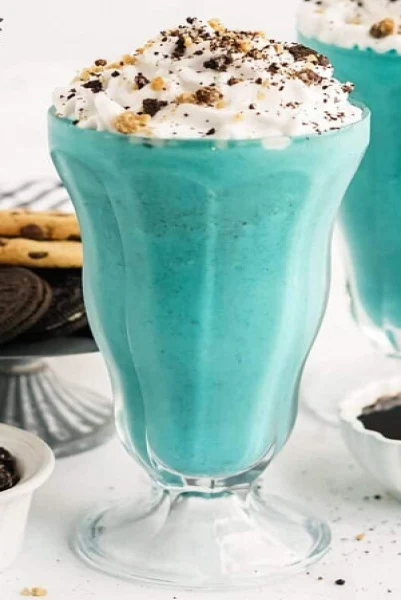 Blue Oreo Shake