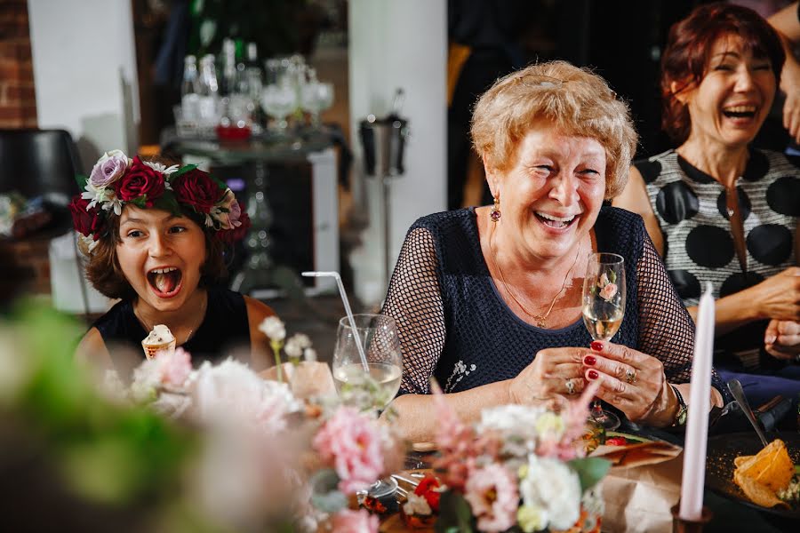 Fotógrafo de bodas Tolik Boev (tolikboev). Foto del 6 de diciembre 2018