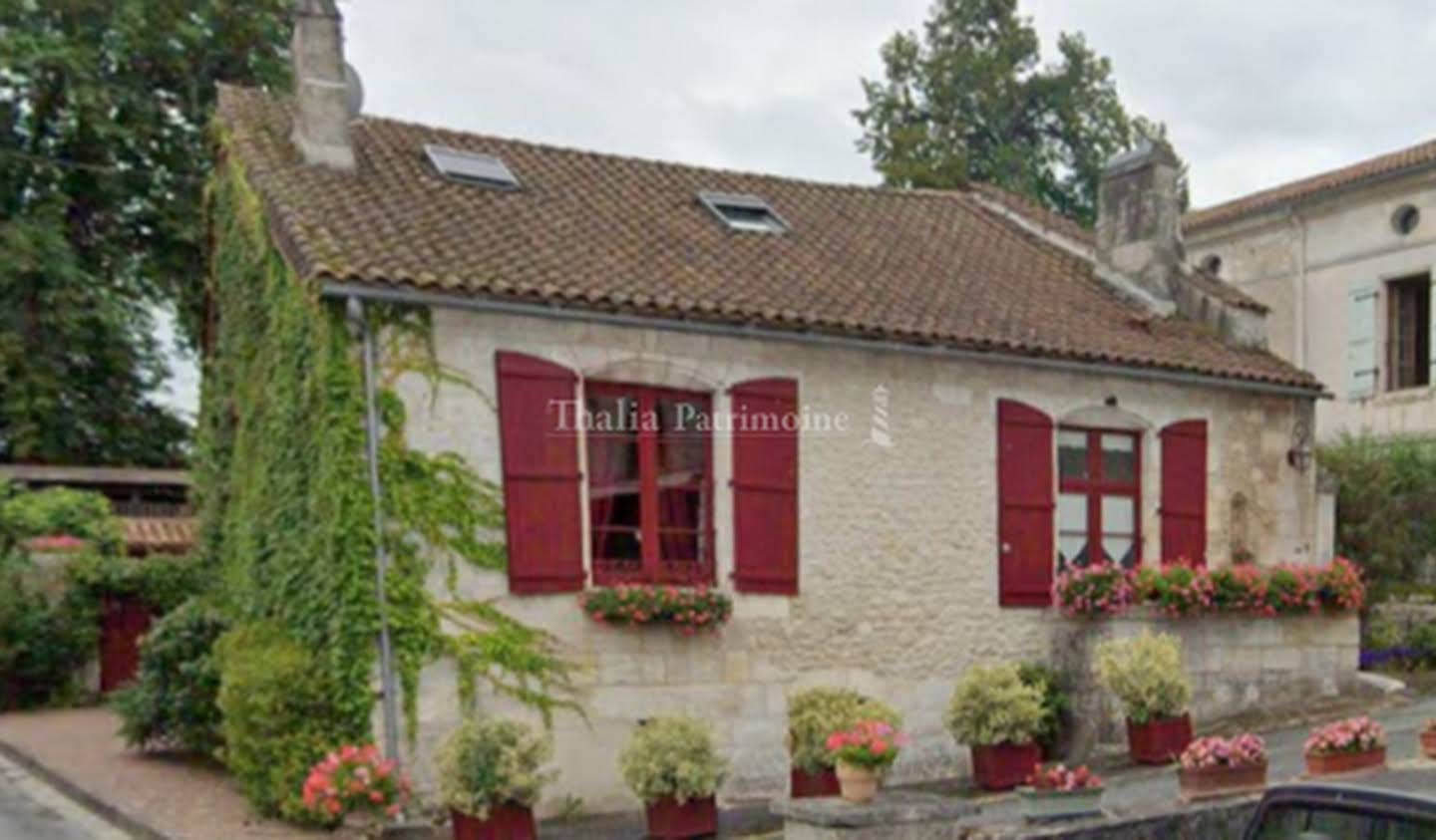 Maison avec terrasse Bourdeilles