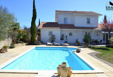 House with pool and terrace 18