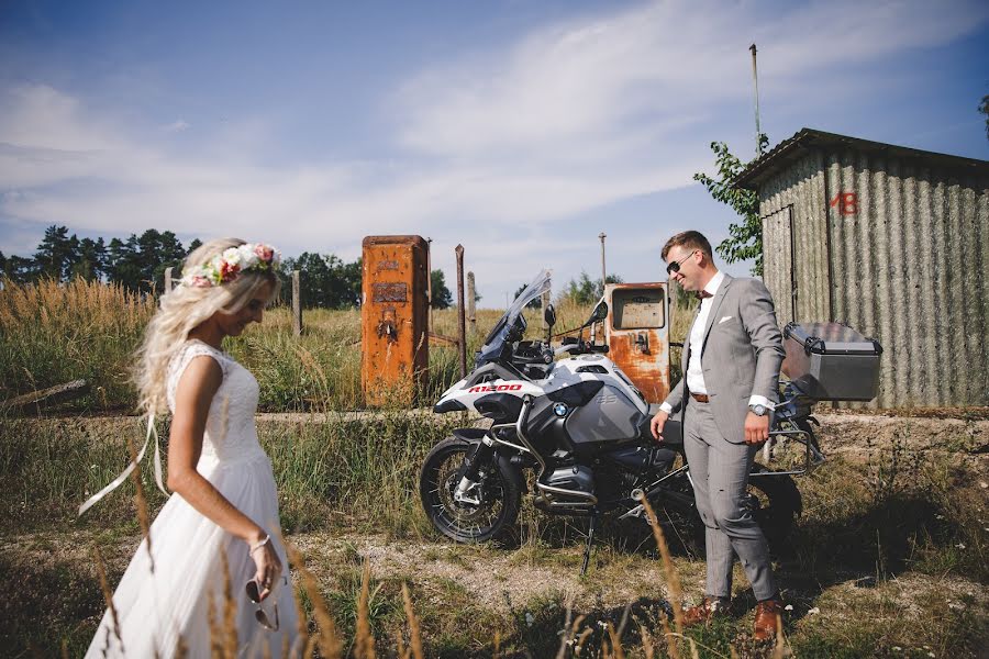 Свадебный фотограф Żaneta Bochnak (zanetabochnak). Фотография от 5 июня 2019