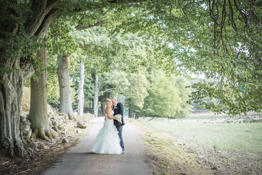 Fotógrafo de casamento Karin Persson (violiphotography). Foto de 7 de maio 2019