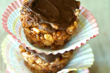 Reese's Peanut Butter Cup-Chocolate Rice Krispie Treat Recipe