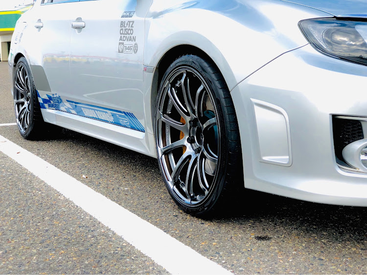 インプレッサ WRX STIの洗車・不明ワックス・イエストに関するカスタム事例の投稿画像2枚目