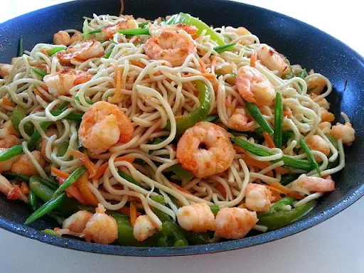 Prawn Classic Hakka Noodles