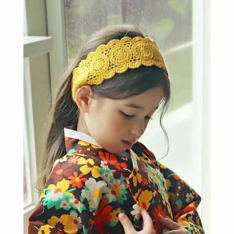 Title 12, Faixa de Cabelo Infantil em Tricô com Renda Vaz...