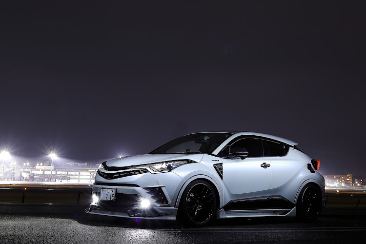 C-HRのミラーレス一眼・めざせPickupcars・Canon EOS RPに関するカスタム事例の投稿画像1枚目