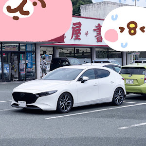 MAZDA3