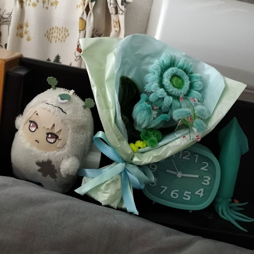 🍀︎ ̖́-