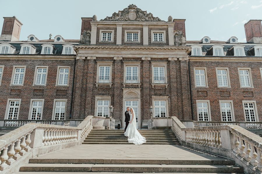 Fotógrafo de casamento Anton Fofonov (fotonlab). Foto de 18 de maio 2022